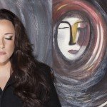 Ana Carolina não está lançando CD